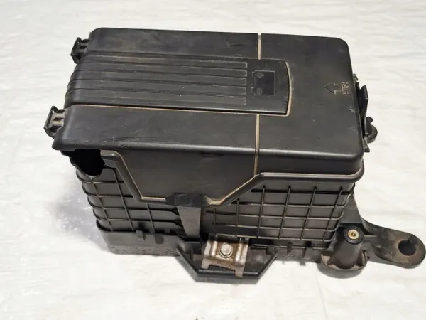 Base de Bac à Batterie OEM 1K0915333H VW Passat B6 image 3