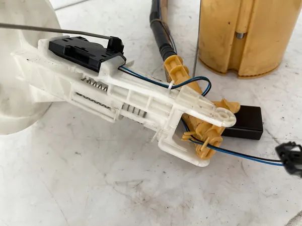 Bomba de Combustível AUDI A6 C6 Flutuador 3.0 TDI Quattro Webasto image 4