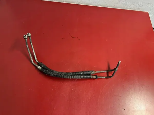 Chrysler vaihteistoöljynjäähdytinjohto OEM 05005204AC image 2