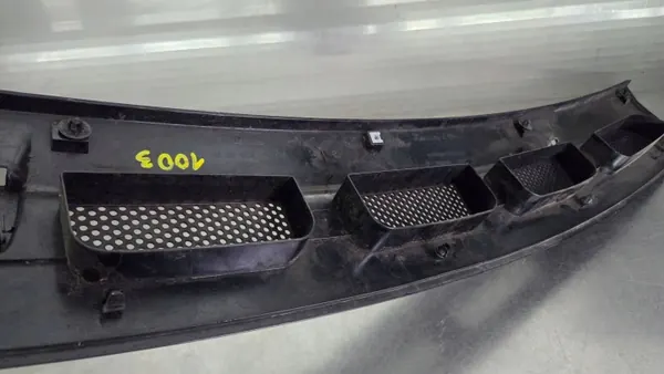 Mercedes Classe A W169 Sabot Pare-brise OEM A1698360018 image 10