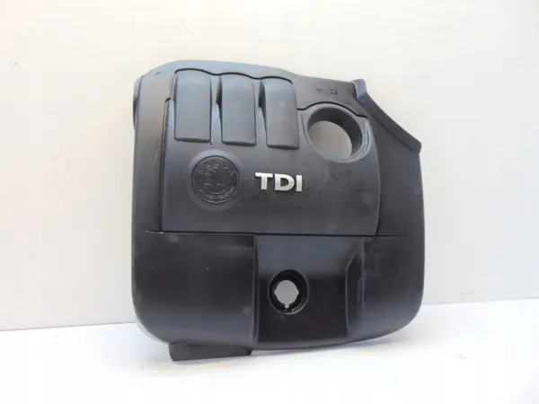 Cache Moteur OEM 045103925AP pour Skoda Fabia 1.4 TDI image 2