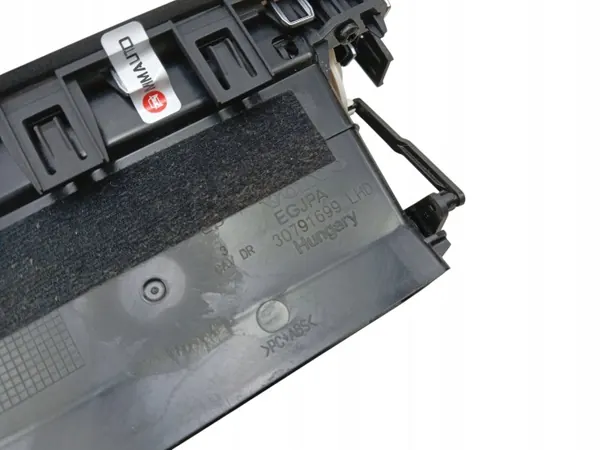 OEM 30791699 Grade central Volvo V60 (2013-2018) image 6