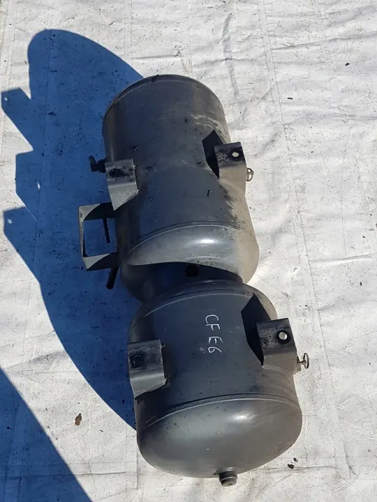 Dubbele luchttank DAF XF 106 OEM ZBIORNIK BUTLA POWIETRZA PODWÓJNA DAF XF 106 , CF EURO 6  daf 3 image 3