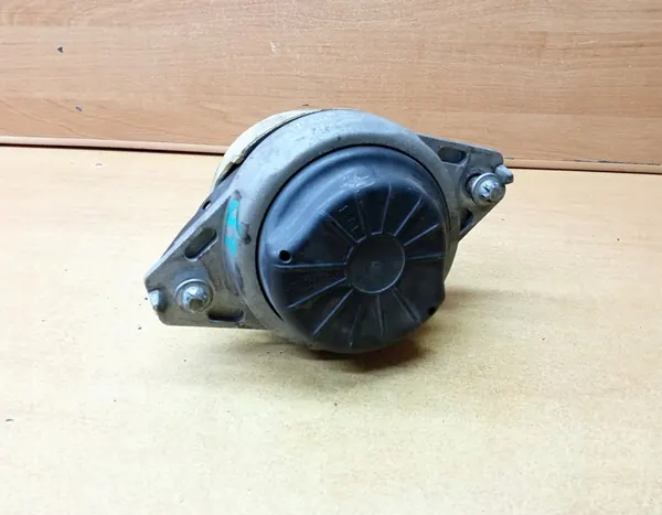 Moottorin Kiinnike Mercedes GL X166 4.7 A1662406017 image 3