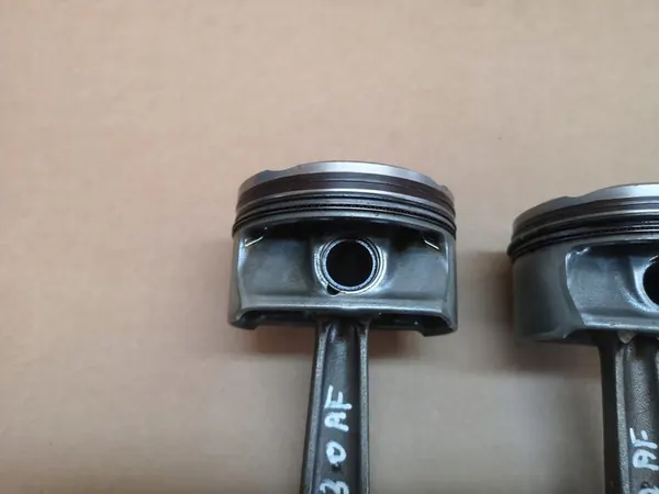 BMW Kolvstänger Bensin OEM 1125 7536373 image 3