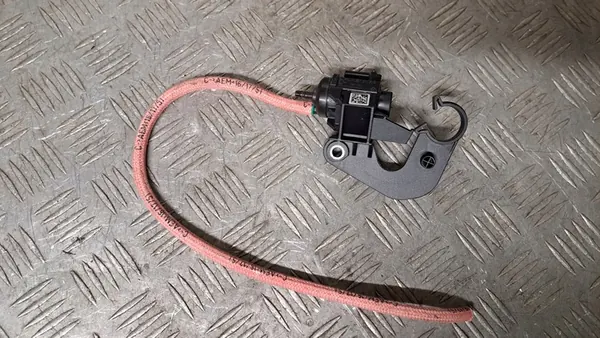 BMW X1 F48 2.0 D 4X4 Válvula Eletromagnética 8570591 image 4