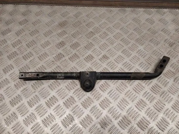 Radiatorbevestigingspaneel linkerkant OEM 68231357AA image 3