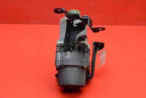 Bomba dirección asistida 6Q0423155A Skoda Fabia 1.2 64cv 99-04 image 3