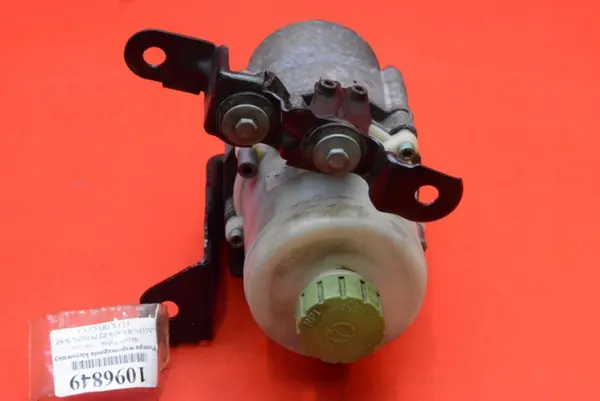 Bomba dirección asistida 6Q0423155A Skoda Fabia 1.2 64cv 99-04 image 5