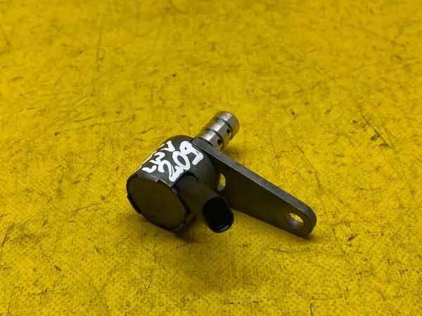 Öldruckventil OEM 55491644 für Opel 1.6 CDTI image 2