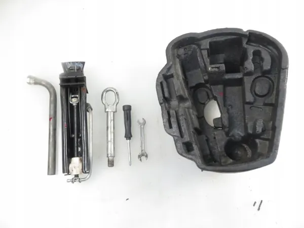 Reservhjulssats OEM 1JE012115C - Begagnad image 3