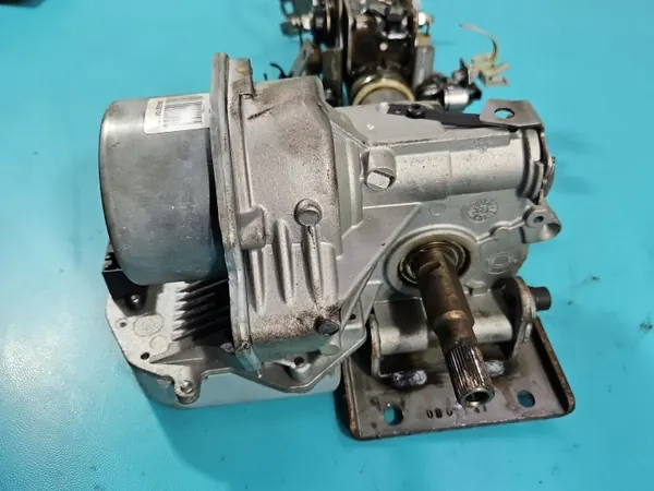 Bomba dirección OEM 1H563-98000 Kia Ceed 06-09 image 9