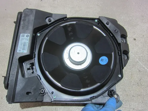 Subwoofer HiFi direito OEM 23423WFDD55BMW image 4