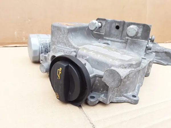 Distributiedeksel OEM 18935685858 voor VW Touran II Sharan image 5