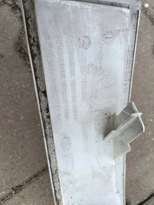 Sinalizador dianteiro esquerdo RENAULT MASTER II 8200163914 image 4