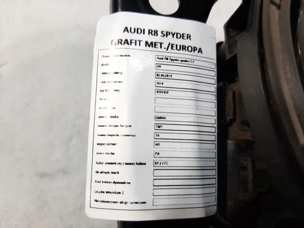 Audi R8 II Spyder brandstofklep OEM 4S7809118 - Gebruikt image 7