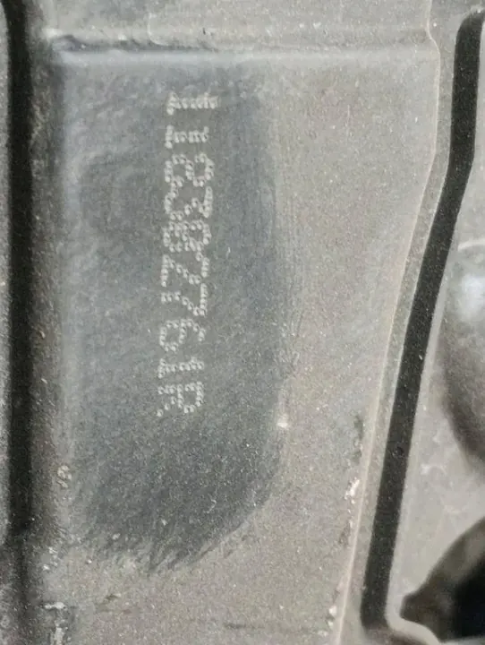 Colector de admisión usado OEM 118302761R Mercedes Vito image 3