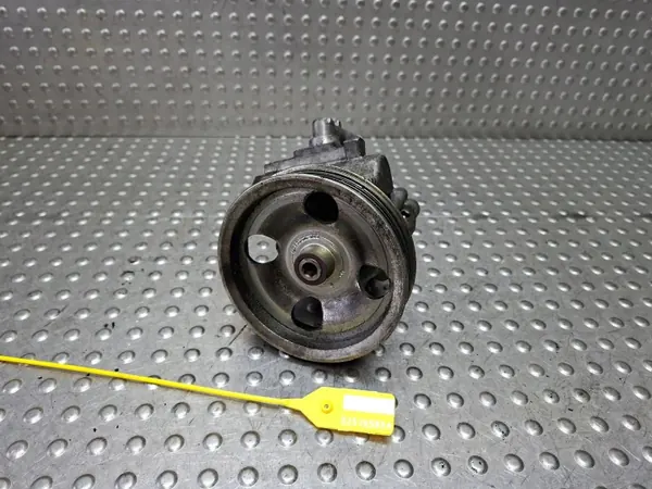 Styrpump OEM S25165854 Alfa Romeo image 2