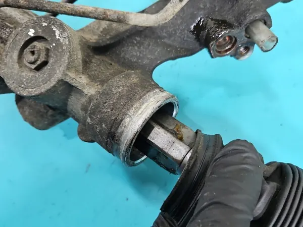 Styrhus OEM 6394601200 för Mercedes Vito image 10