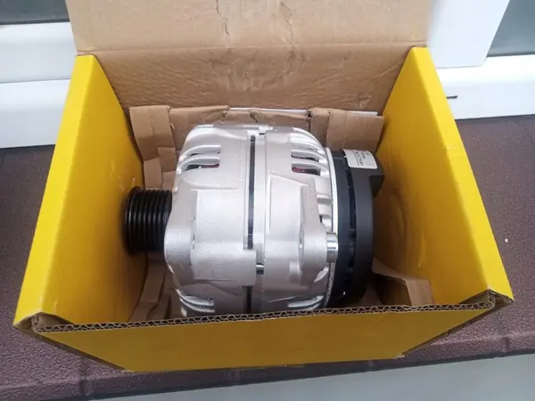 Hella 150A Alternaattori Opel Vivaro image 2