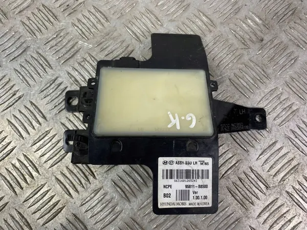Hyundai OE 95811B8500 käytetty osa image 2