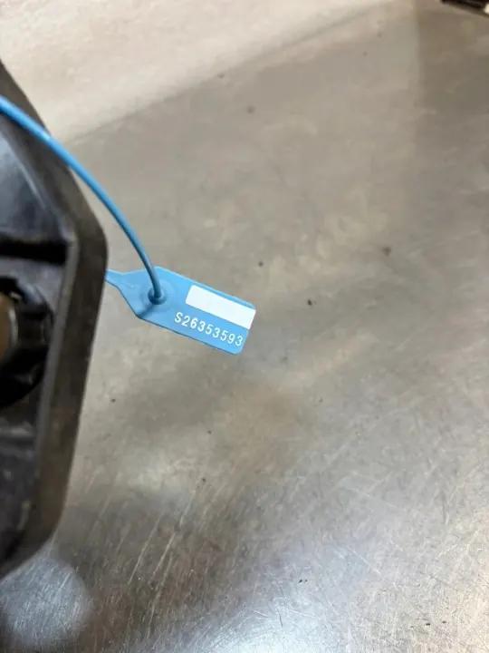 Etuturvavyön kiinnitys OEM 625004214R Renault Trafic image 5