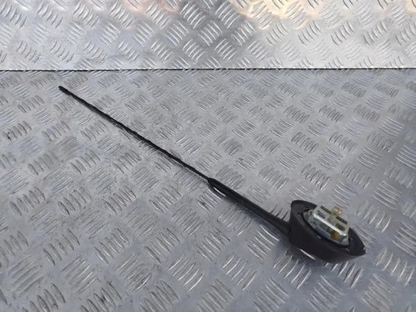 Antena Scania OEM 2394920 - Estado Usado image 2