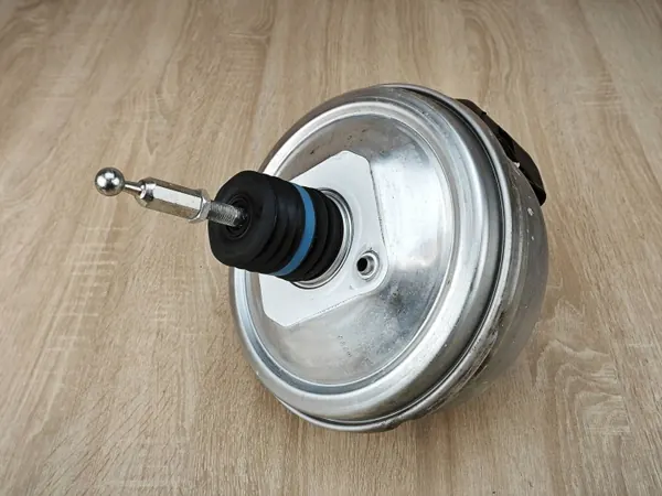 Pompe servo-frein OEM 4G1612103H pour Audi A7 C7 image 2