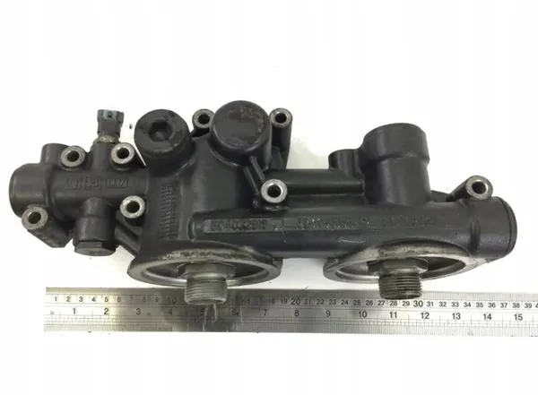 Ölfilterhalter Iveco OEM 504035152 - Gebraucht image 2