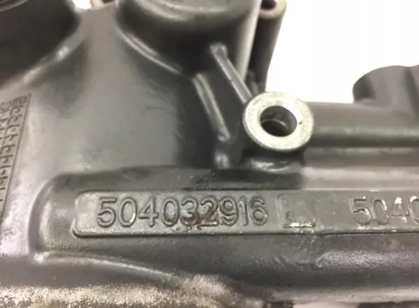 Ölfilterhalter Iveco OEM 504035152 - Gebraucht image 6