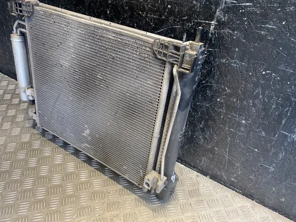 Nissan JUKE 2011 Radiador, AC 21410BA61A image 3