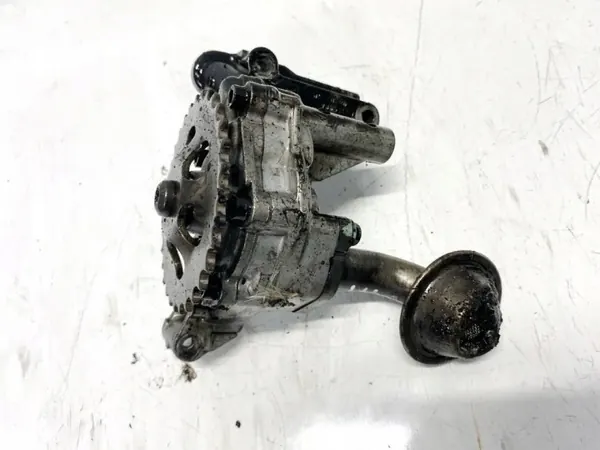 Oliepomp OEM 06A115105 voor VW Passat 1.9L image 3