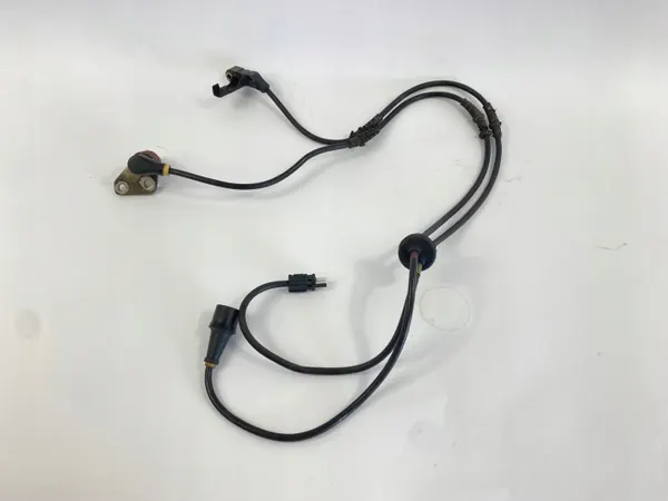 ABS-anturi OEM CZUJNIK/SDV10472 Etu Oikea Mercedes image 2