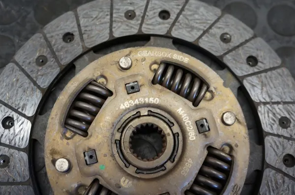 FIAT 500X 1.0T Embreagem Volante Duplo OEM 46337762 image 5