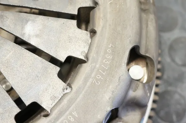 FIAT 500X 1.0T Embreagem Volante Duplo OEM 46337762 image 7