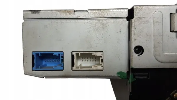 Radio BMW E46 OEM 6934410 - Estado usado image 3