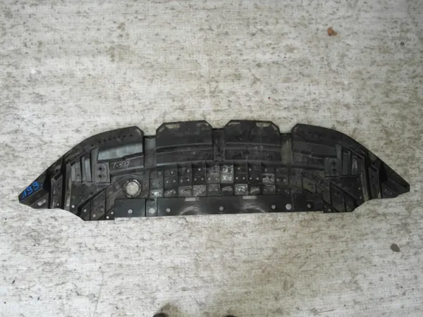 Escudo bajo parachoques Volvo EX30 OEM 80001714 NR72 image 2
