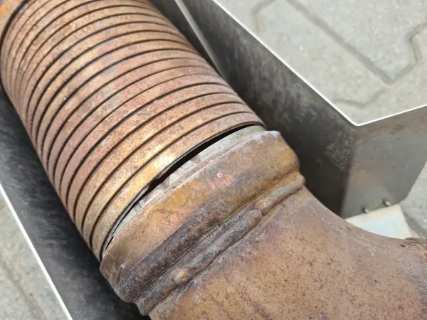 Avgasrörsskydd OEM RURA WYDECHOWA OSŁONA image 6