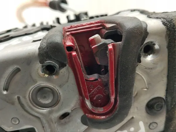 Right Front Door Lock MERCEDES-BENZ S (W222, V222, X222) image 10