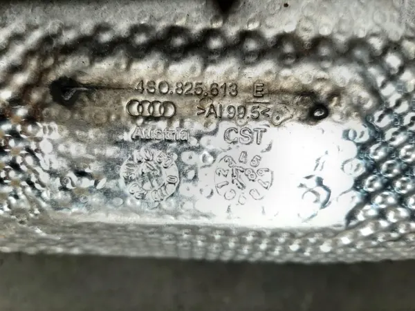 Audi R8 Spyder II 5.2 FSI 18- Achterdemper OEM 4S0825613E image 5