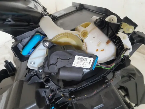 Verwarming Blower Audi A3 8V Q2 Skoda VW Golf 5Q1816002AE image 4