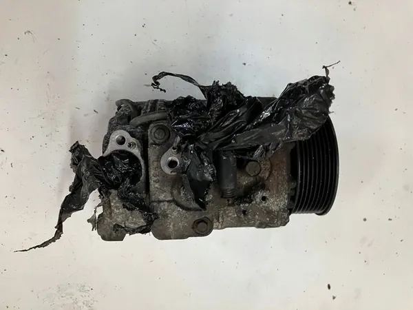 Compresor de Aire Acondicionado 3.0 CDI Mercedes Clase S W221 A0022301111 image 3