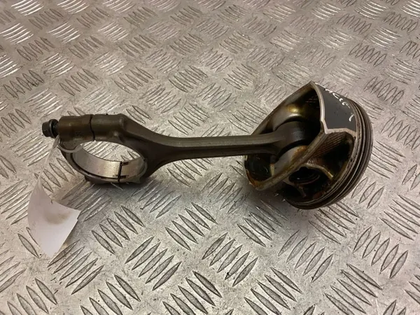 Piston et Bielle OEM 373AC Chrysler Pacifica 2017 image 3