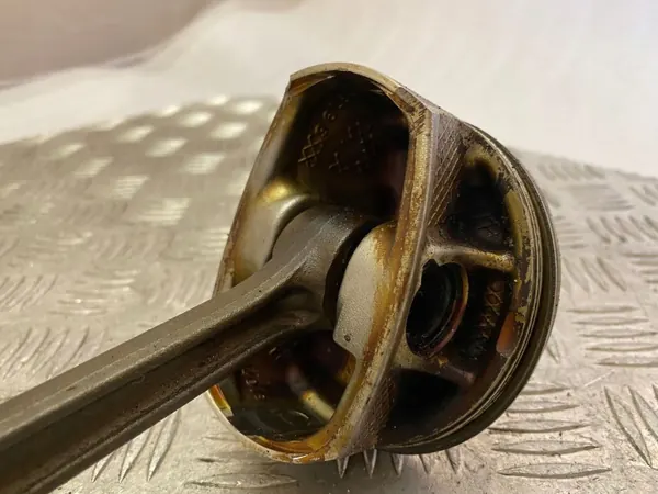 Piston et Bielle OEM 373AC Chrysler Pacifica 2017 image 4