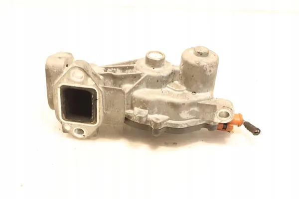 EGR-venttiili Opel Astra J 1.7CDTI image 3