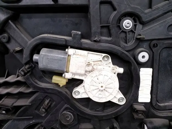 Regulador de janela traseira esquerda Chrysler 3016660 3.6L 2011 image 9