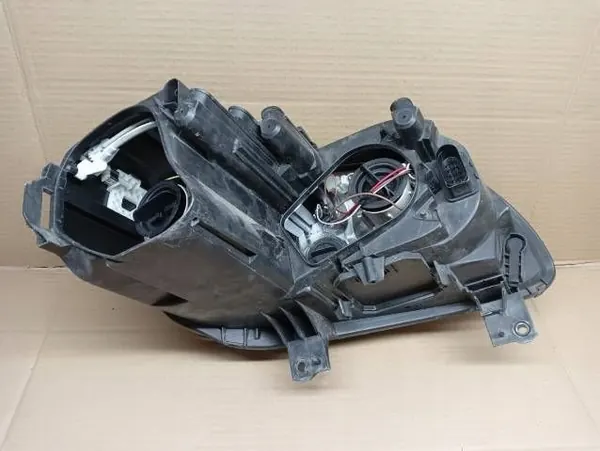 Farol dianteiro esquerdo VW Touran image 5