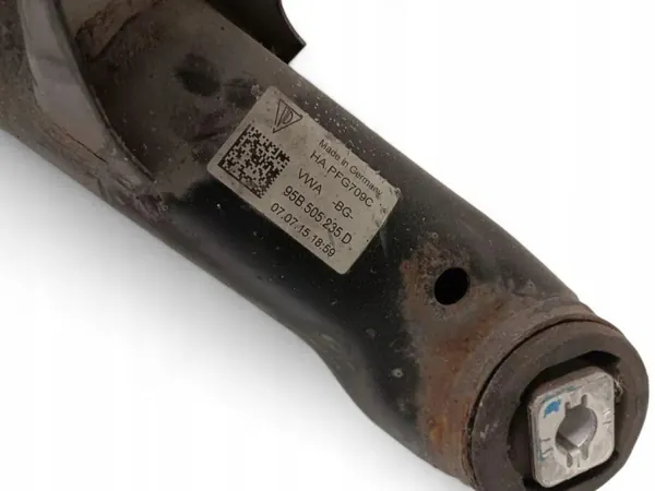 Viga trasera Porsche Macan OEM 95B505235D image 4