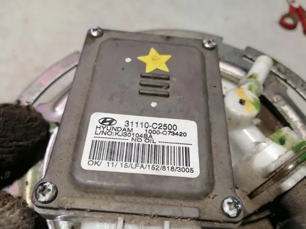 Polttoainepumppu OEM 31110C2500 Hyundai Sonata VII:lle image 3