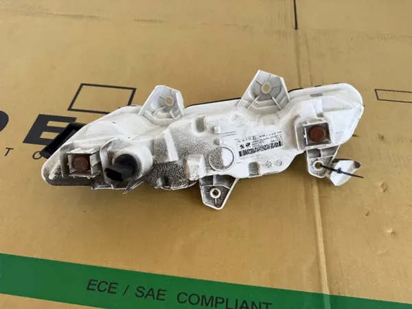 OEM Led lewy 208 II nincar DRL-lamp Links Gebruikt image 6